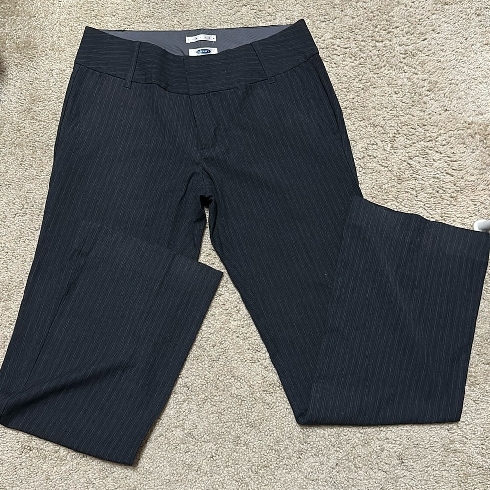 Old Navy stretch pin stripe trousers sz 6